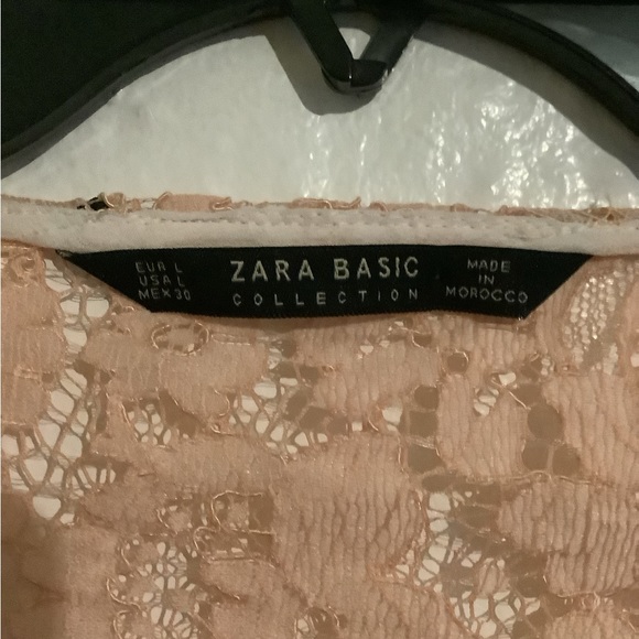 Zara Lace Blouse - Picture 4 of 6